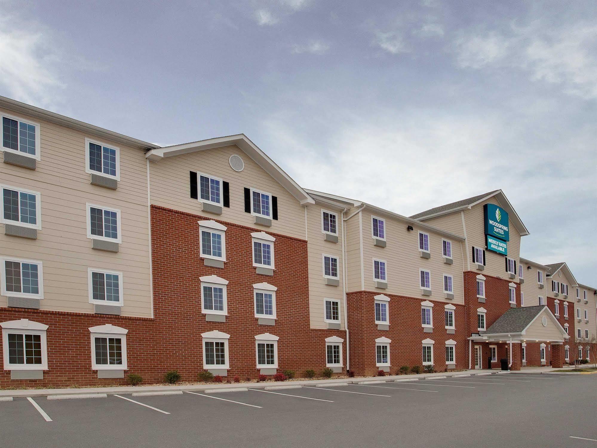 Woodspring Suites フレデリックスバーグ エクステリア 写真