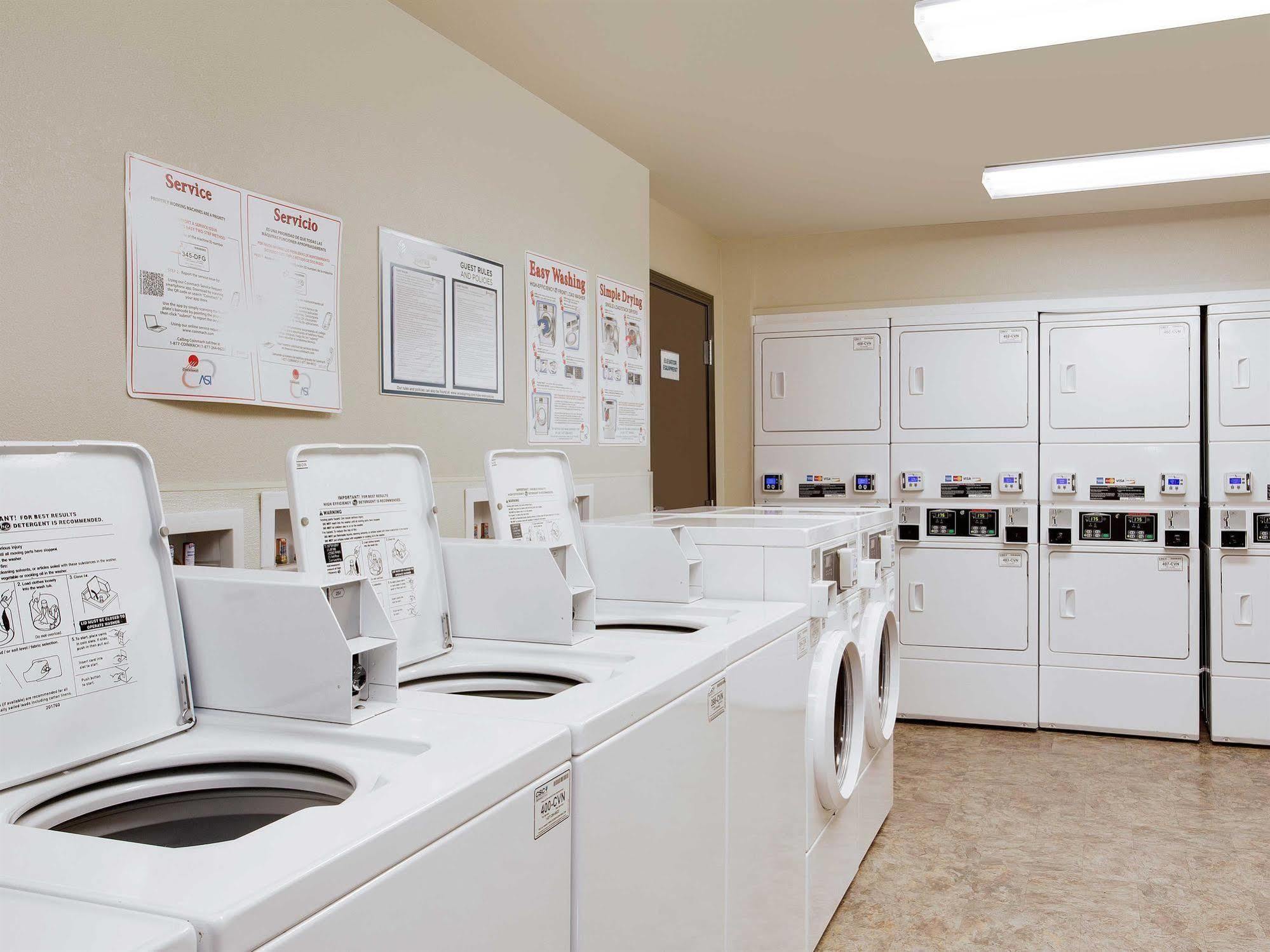 Woodspring Suites フレデリックスバーグ エクステリア 写真